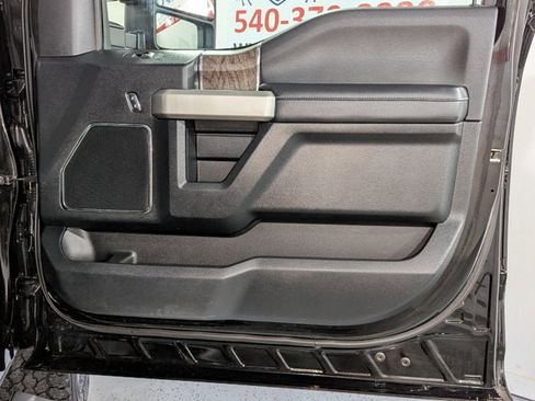 Used 2017 Ford F350 Lariat image 21