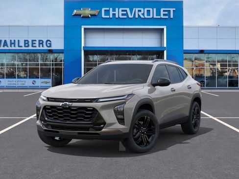 New 2026 Chevrolet Trax ACTIV w/ Sunroof Package FWD image 30