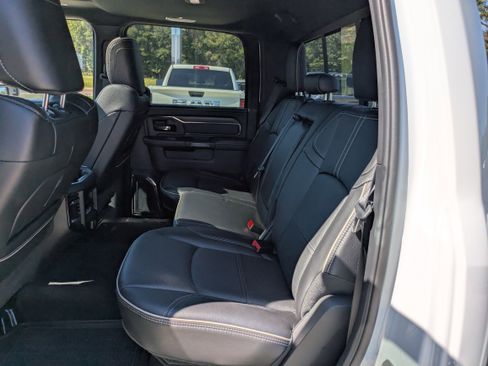 Used 2024 RAM 2500 Limited image 13