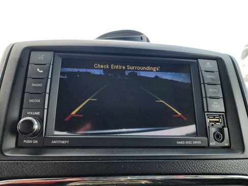 Used 2020 Dodge Grand Caravan SXT FWD image 23