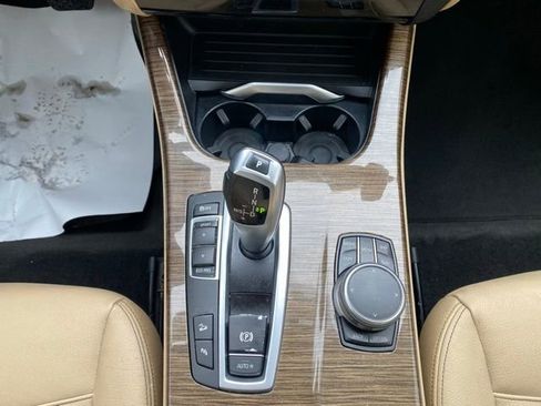 Used 2017 BMW X3 xDrive28i image 39