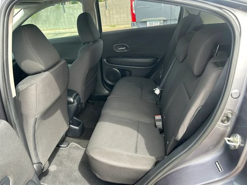 Used 2018 Honda HR-V EX image 15