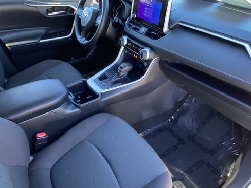 Certified 2025 Toyota RAV4 XLE image 9