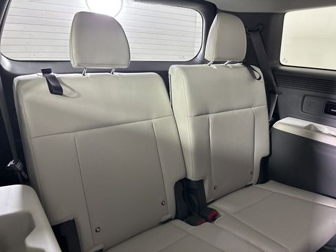 Used 2025 Hyundai Santa Fe SEL image 25