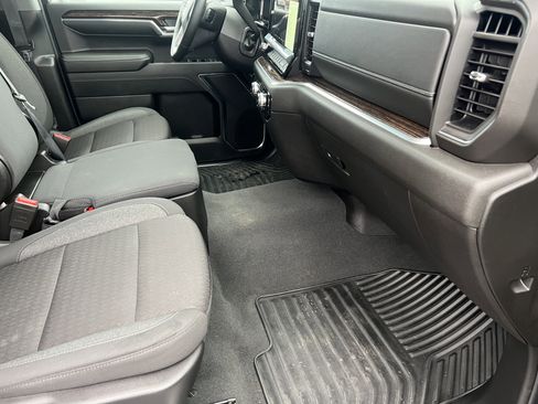 Used 2024 GMC Sierra 1500 Elevation image 23