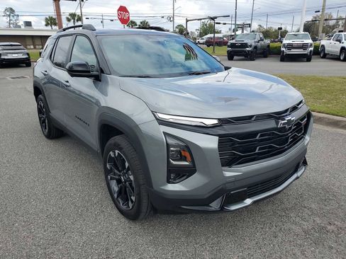 New 2026 Chevrolet Equinox RS w/ Safety and Technology Package AWD/4WD image 8