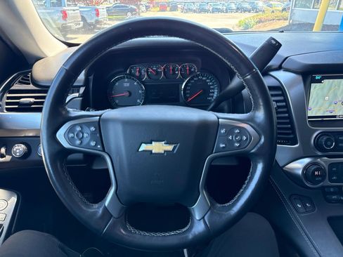 Used 2019 Chevrolet Suburban LT w/ RST Edition AWD/4WD image 22
