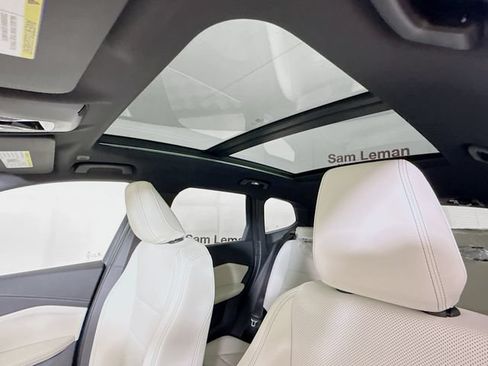 New 2026 BMW X1 xDrive28i w/ Technology Package AWD/4WD image 21