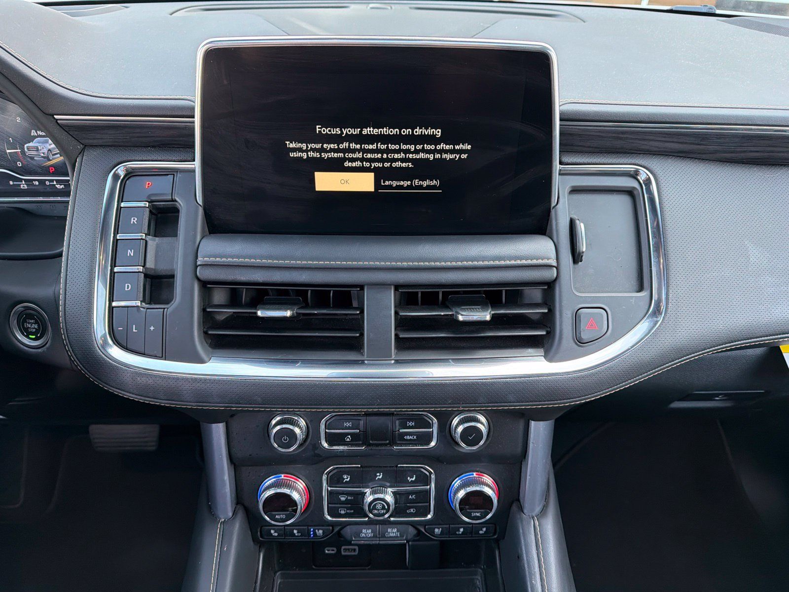 Used 2023 GMC Yukon SLT RWD image 10