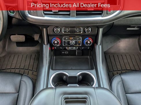 Used 2023 Chevrolet Tahoe Z71 w/ Luxury Package AWD/4WD image 20