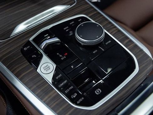 New 2026 BMW X5 xDrive40i w/ M Sport Package image 21