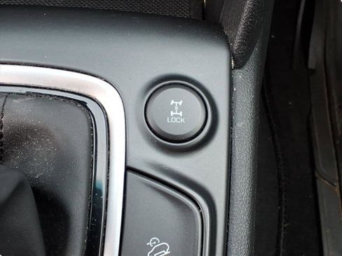 Used 2021 Hyundai Kona SE image 17