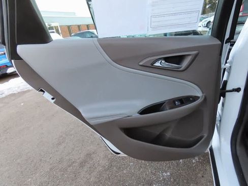 Used 2019 Chevrolet Malibu Premier w/ Sun and Wheel Package image 18