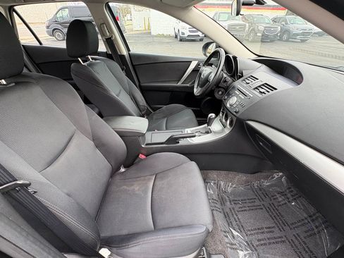 Used 2010 MAZDA MAZDA3 s Sport FWD image 17