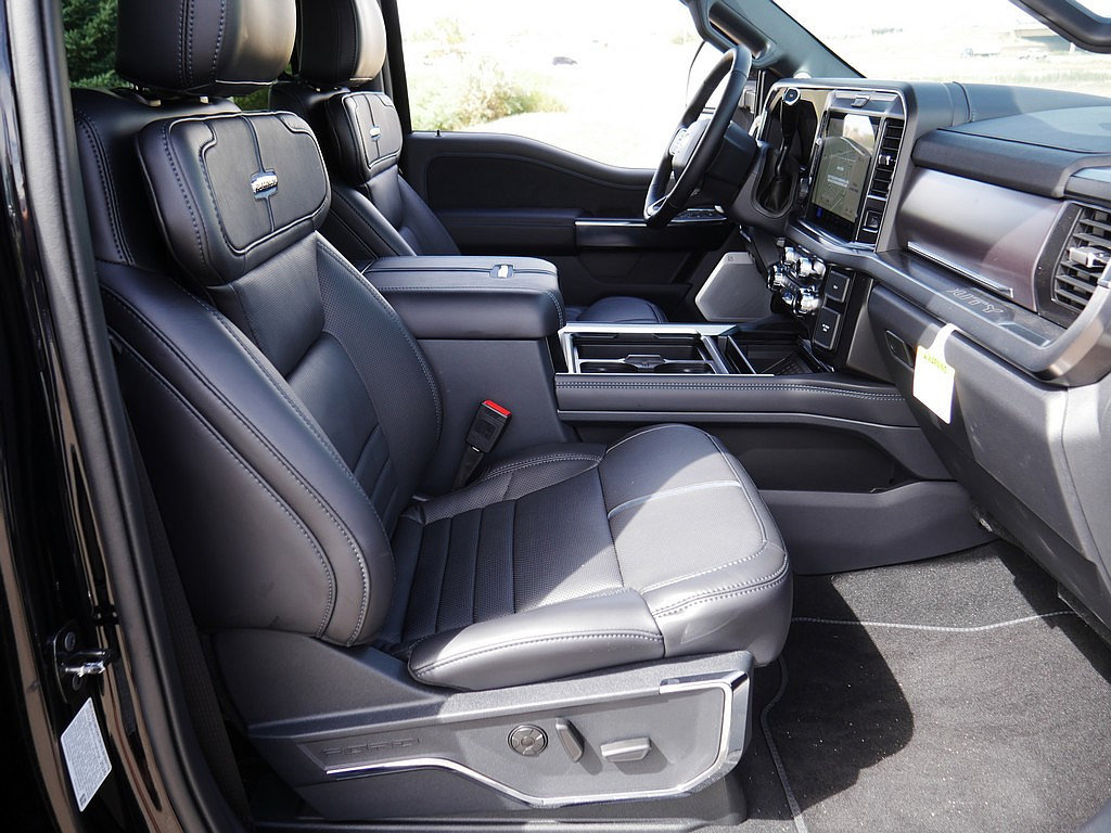 New 2026 Ford F250 Platinum AWD/4WD image 34