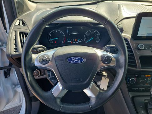 Certified 2021 Ford Transit Connect XLT FWD image 33