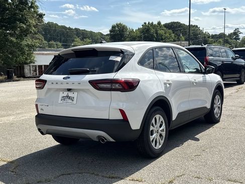 New 2026 Ford Escape Active FWD image 7