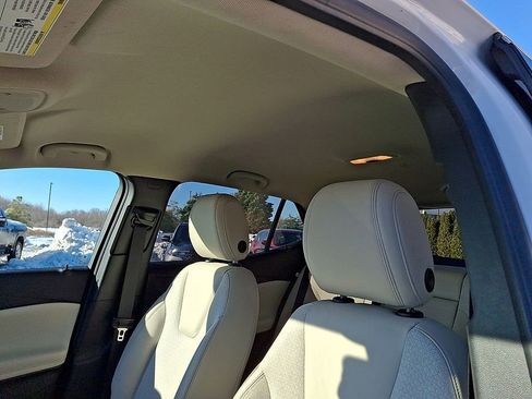 Used 2023 Buick Encore GX Select image 12