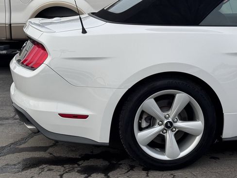 Used 2020 Ford Mustang Premium image 37