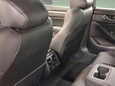 Used 2022 Honda Accord Sport image 23