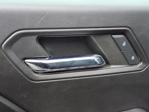 Used 2023 Chevrolet Colorado LT w/ LT Convenience Package III AWD/4WD image 14