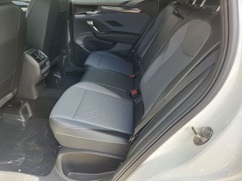 New 2026 Volkswagen Tiguan SE R-Line AWD/4WD image 28