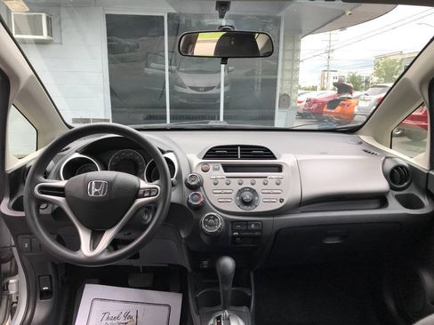 Used 2012 Honda Fit image 11