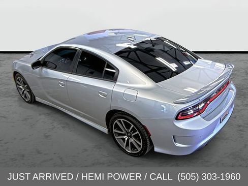 Used 2023 Dodge Charger R/T w/ Technology Group RWD image 2