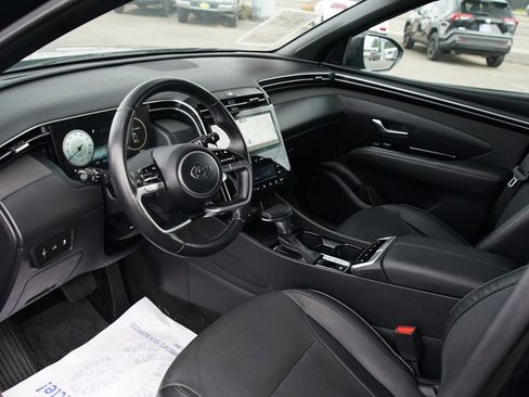 Used 2022 Hyundai Santa Cruz Limited AWD/4WD image 9