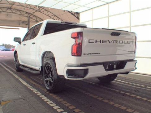Used 2025 Chevrolet Silverado 1500 Custom w/ Turbomax Blackout Package RWD image 11