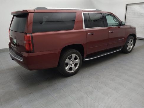 Used 2017 Chevrolet Suburban Premier image 10