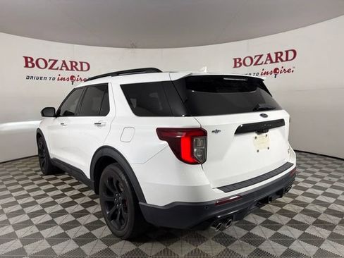 Used 2022 Ford Explorer ST w/ ST Street Pack RWD image 6