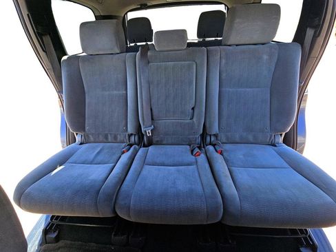 Used 2018 Toyota Sequoia SR5 w/ Carpet Mat Package image 15