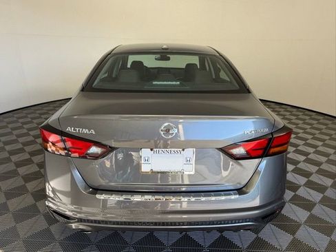 Used 2019 Nissan Altima 2.5 Platinum image 5