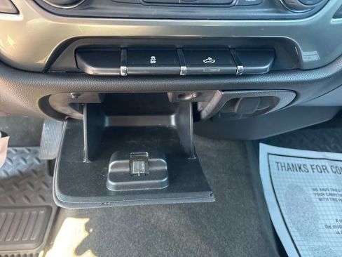 Used 2018 Chevrolet Silverado 1500 LT w/ All Star Edition image 18