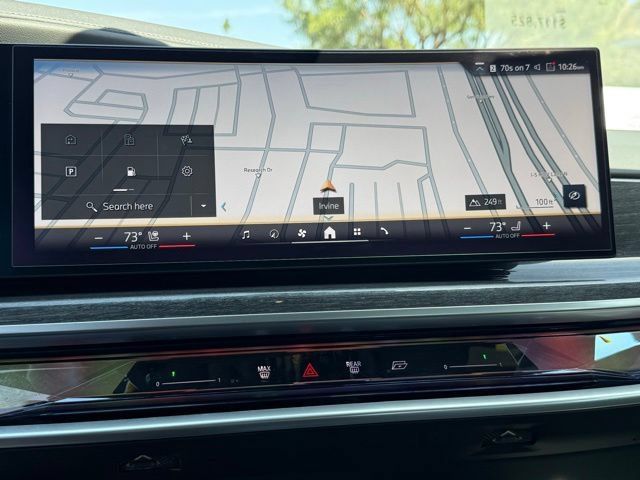 Used 2026 BMW 750e xDrive AWD/4WD image 29