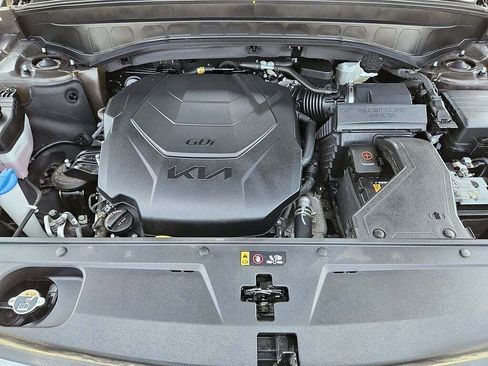 Used 2025 Kia Telluride S AWD/4WD image 25