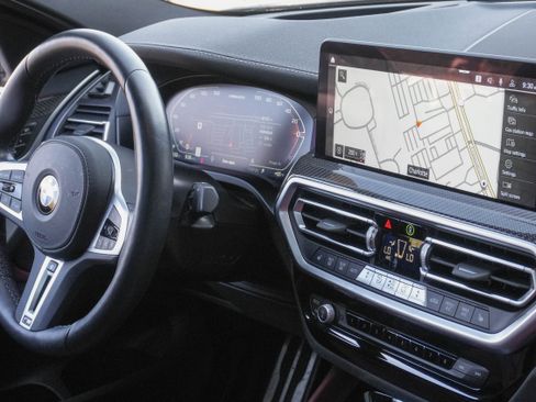 Certified 2024 BMW X4 M40i w/ Premium Package image 11