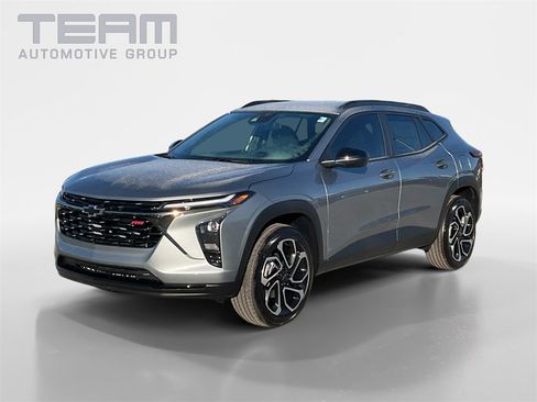 New 2026 Chevrolet Trax RS w/ Driver Confidence Package image 3