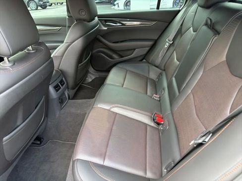 Used 2020 Cadillac CT5 V w/ Premium Package image 8