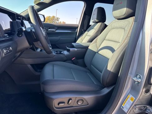 New 2026 GMC Terrain AT4 w/ Convenience Package III image 15