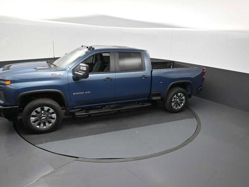 New 2026 Chevrolet Silverado 2500 Custom w/ Custom Value Package AWD/4WD image 17