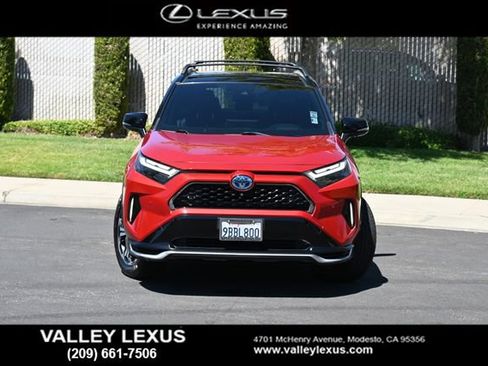 Used 2022 Toyota RAV4 XSE w/ Premium Package AWD/4WD image 2