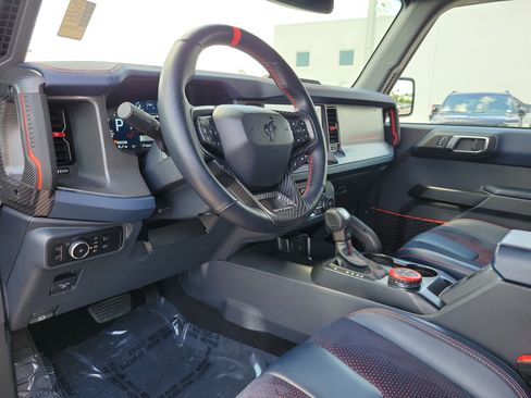 Used 2025 Ford Bronco Raptor w/ Interior Carbon Fiber Pack AWD/4WD image 9