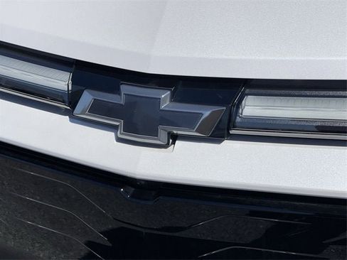 New 2025 Chevrolet Blazer EV RS image 32