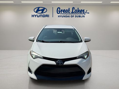 Used 2017 Toyota Corolla LE FWD image 8