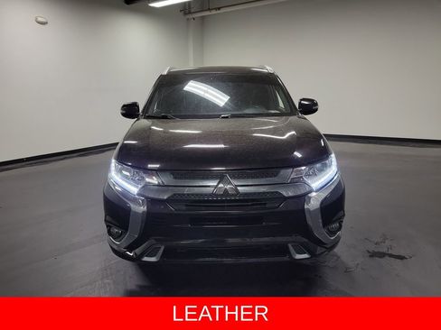 Used 2019 Mitsubishi Outlander GT AWD/4WD image 2
