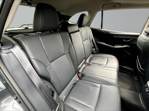Used 2024 Subaru Outback Limited XT AWD/4WD image 21