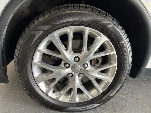Used 2015 Dodge Durango Citadel w/ Technology Group AWD/4WD image 6