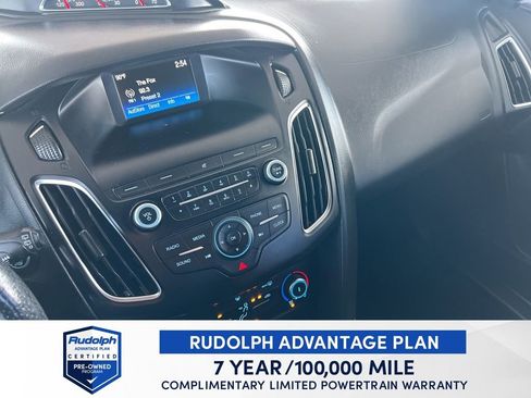 Used 2018 Ford Focus ST image 25